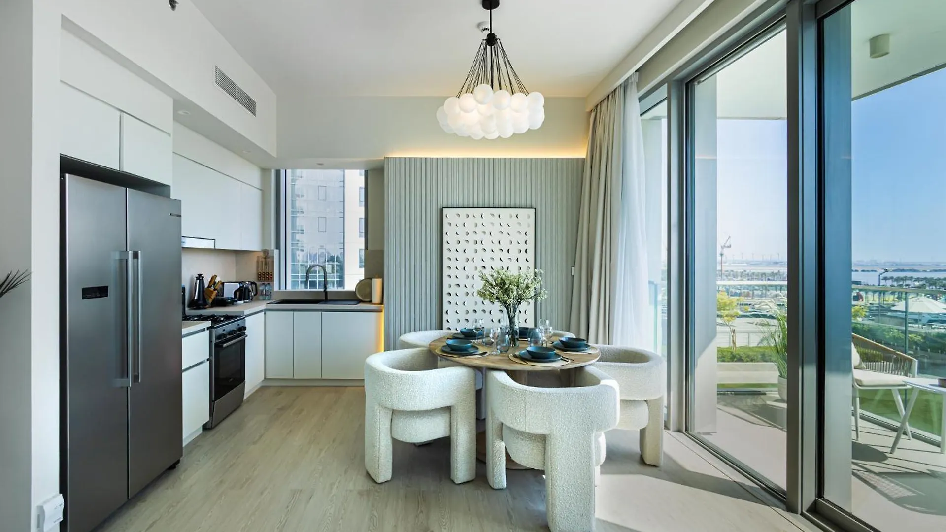 Burj Khalifa View & Creek Sea View Apartment Dubai