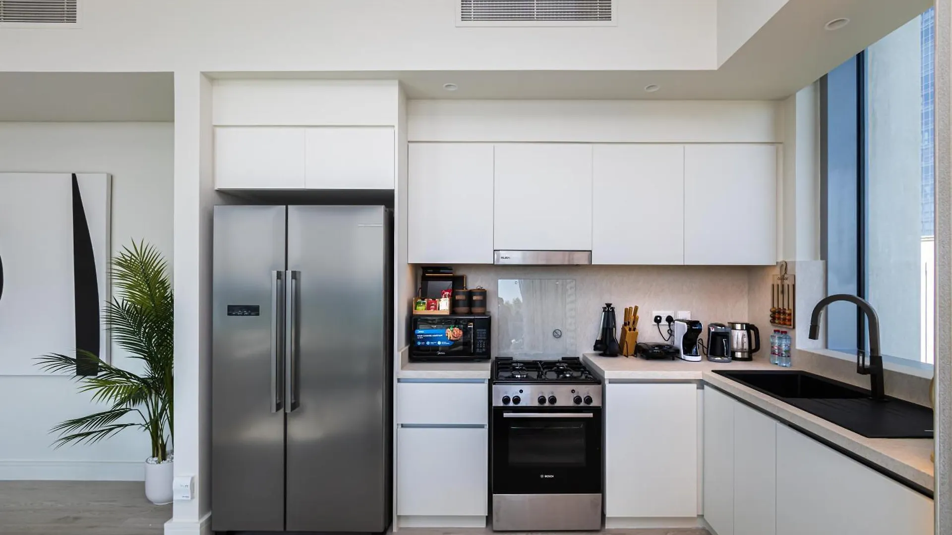 Ferienwohnung Burj Khalifa View & Creek Sea View Dubai Apartment